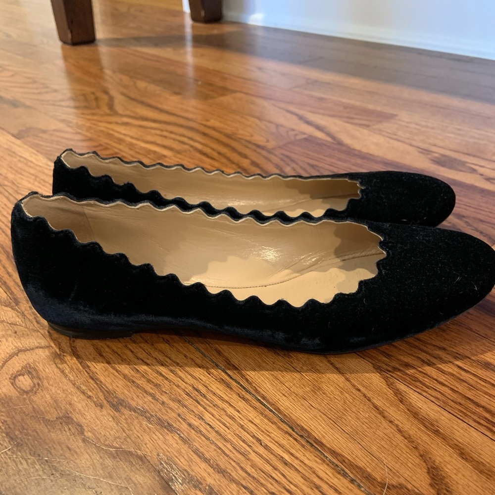 Chloe Midnight Navy Velvet Scalloped Flats